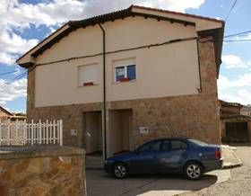 houses for sale in santibañez de la peña