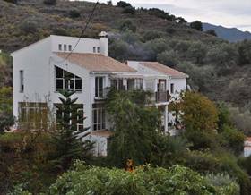 villas for sale in torrox